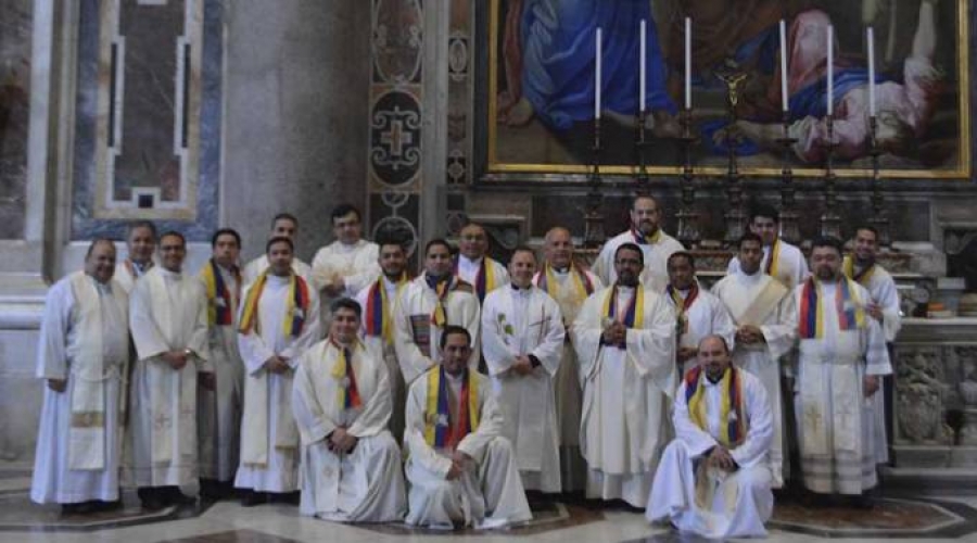 Crisis en Venezuela obliga a cerrar centro de formación sacerdotal en Roma