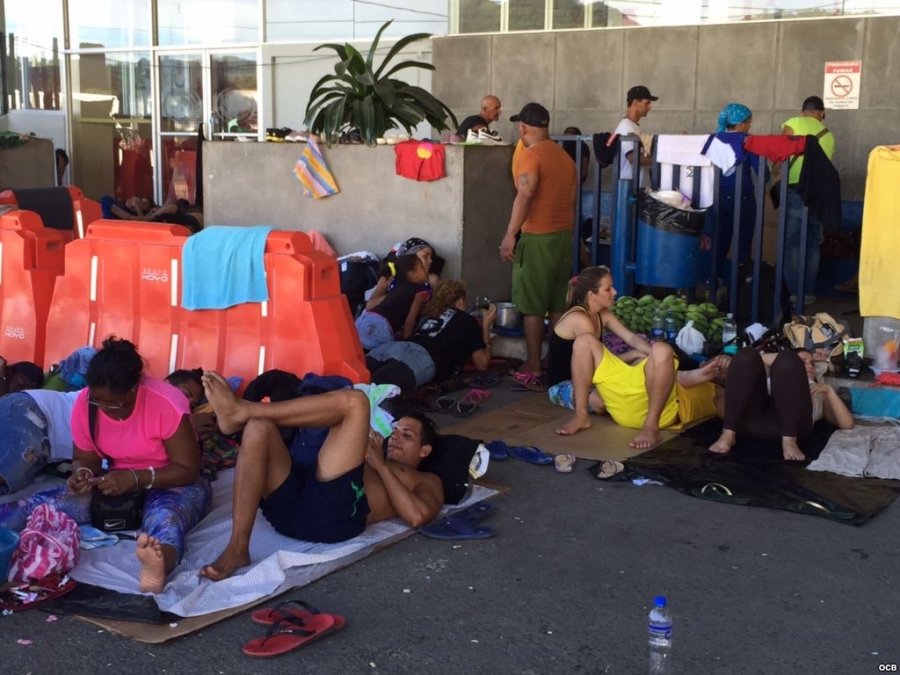 Obispos de Cuba preocupados por situación de cubanos varados en Costa Rica