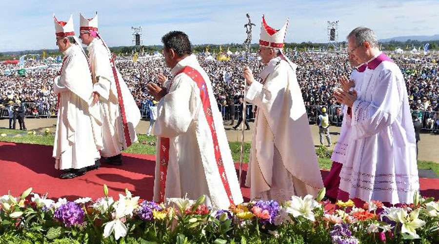 El Papa en Chile alienta a ser artesanos de unidad y derrotar toda violencia