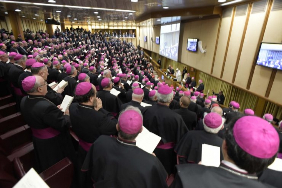El Papa: el sacerdote no es un burócrata, debe estar siempre disponible