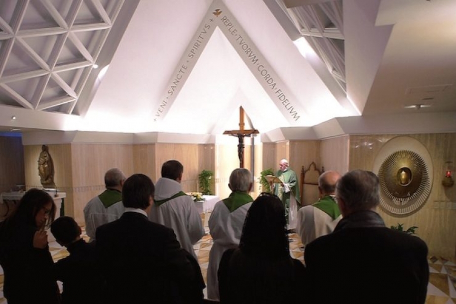 El Papa en Santa Marta: &#039;A los católicos tibios su tranquilidad les engaña&#039;