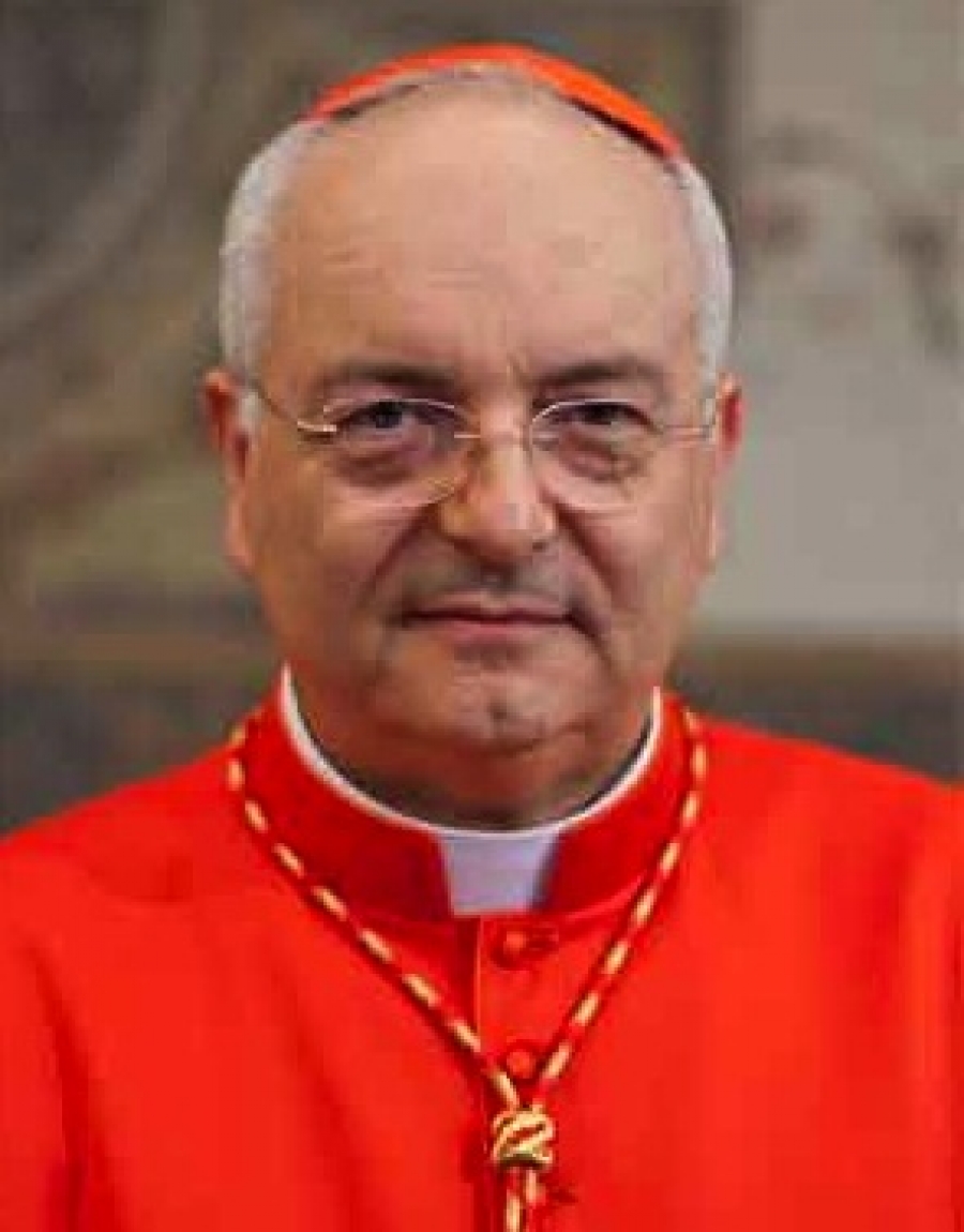 El cardenal Piacenza explica el Jubileo de la Misericordia: “Entre la Tierra y el Cielo” Entrevista al Penitenciario Mayor sobre el Año Santo Extraordinario