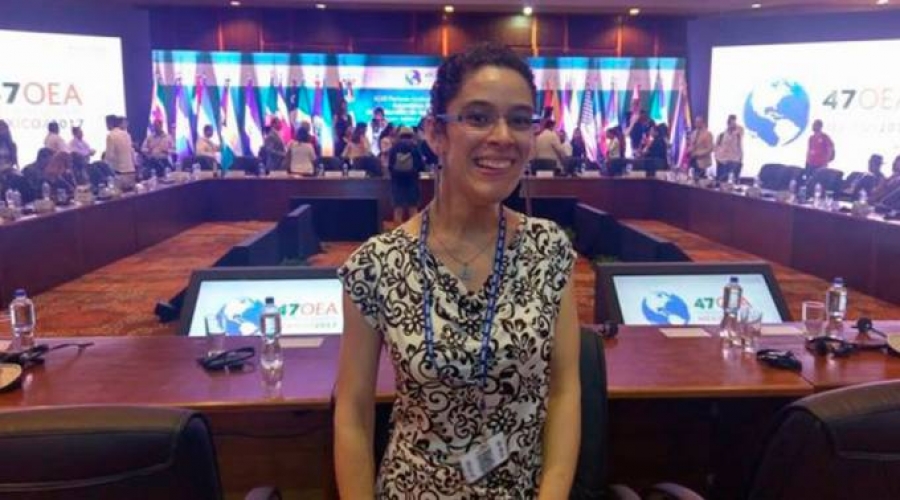 Testimonio contra el aborto de joven con parálisis cerebral conmueve en la OEA