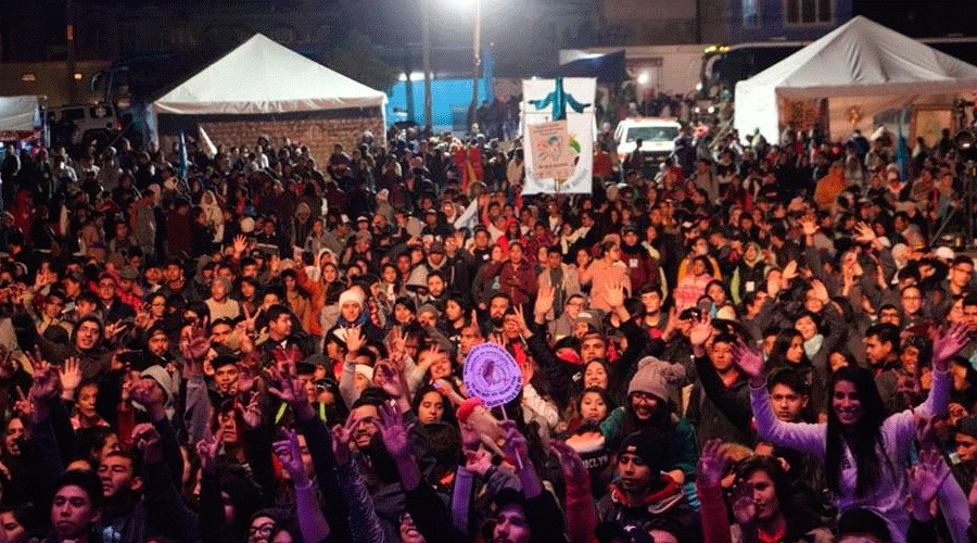 40 mil jóvenes peregrinan al Cerro del Cubilete y celebran a Cristo Rey en México