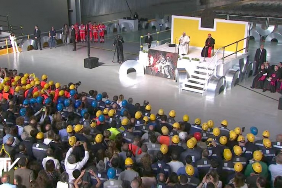 Francisco en ILVA, Génova: «No hay que temer a los empresarios sino a los especuladores»