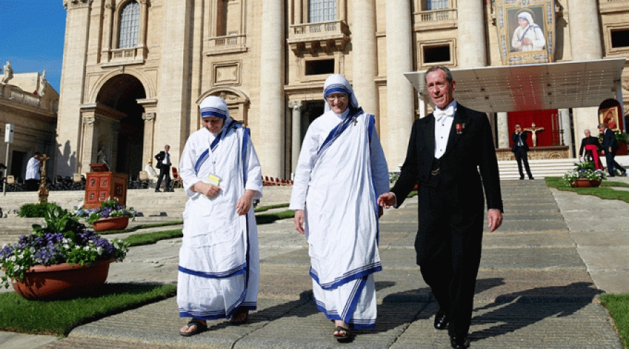 Congregación de Santa Teresa de Calcuta registra legalmente su tradicional hábito