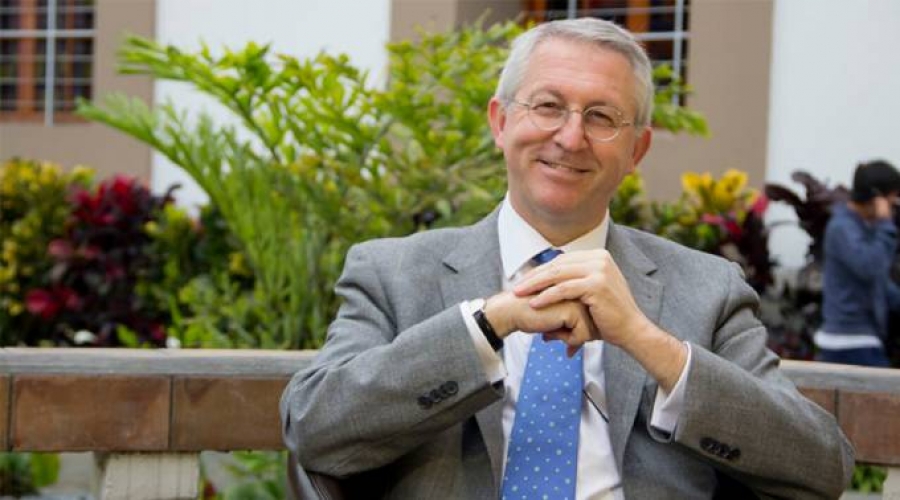 La Iglesia tiene más prestigio de lo que pensamos, afirma experto