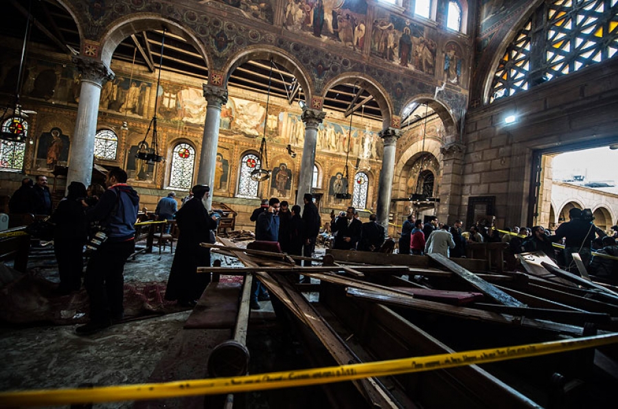 Egipto: atentado en la misa de los cristianos coptos, al menos 25 muertos