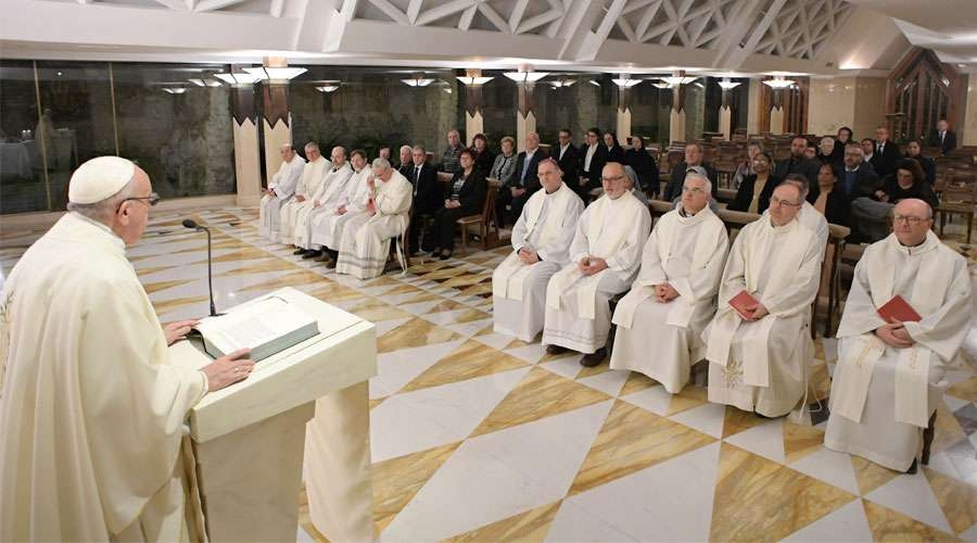 El Papa Francisco condena el bullying en las escuelas: «Es obra de Satanás»