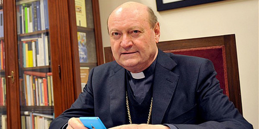 Entrevista al cardenal Ravasi: «La Consulta, finalmente una voz femenina en la Curia romana»