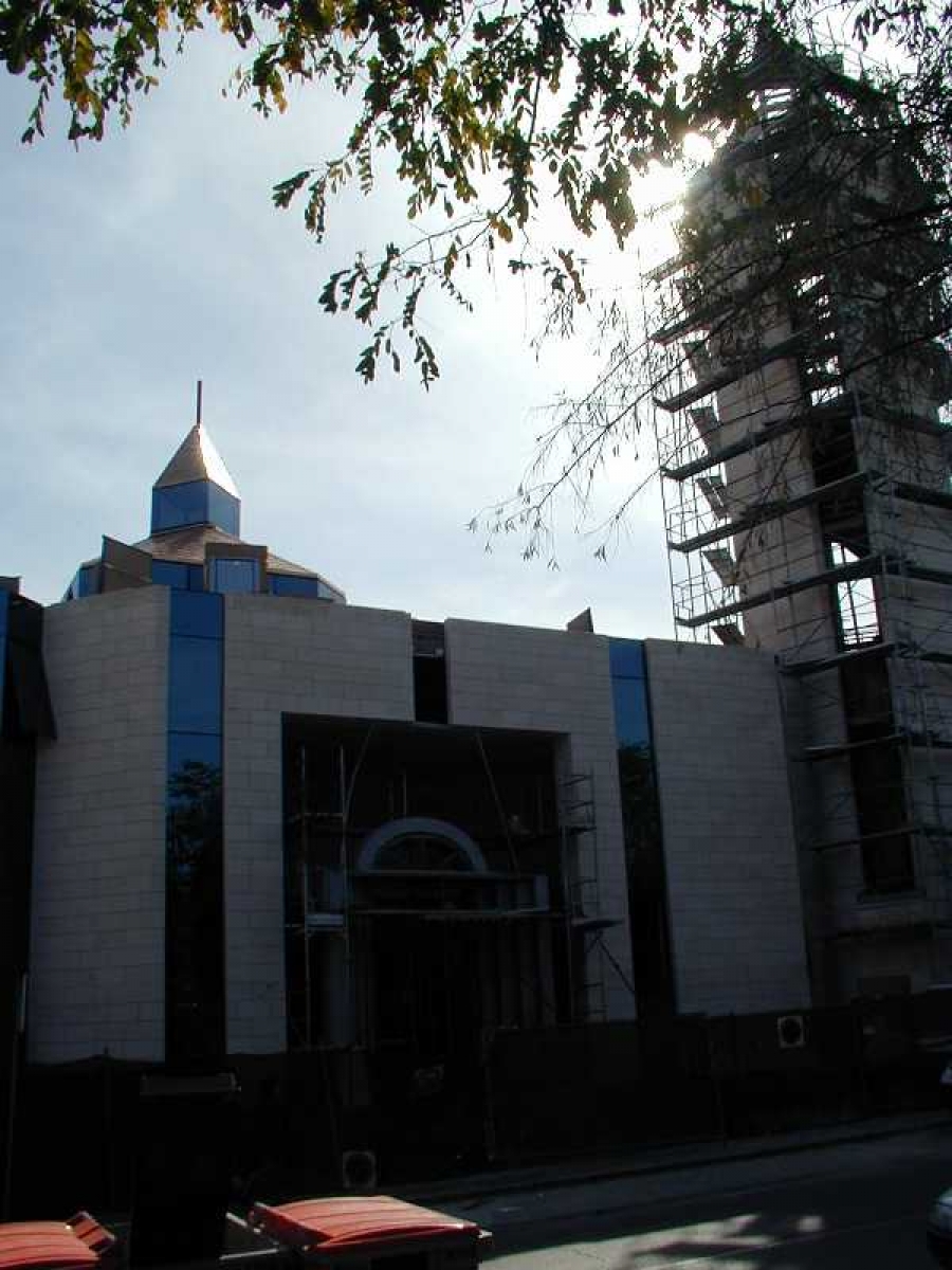 Santa Catalina Labouré honra a su titular y a la Virgen de la Medalla Milagrosa