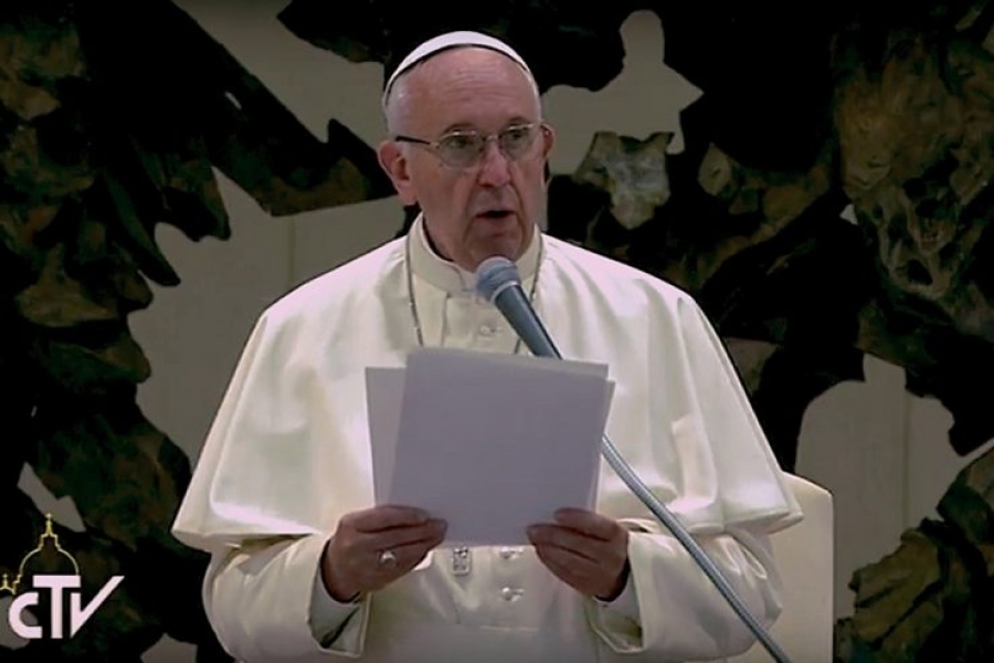Francisco: &#039;El religioso santo y contento suscita nuevas vocaciones&#039;