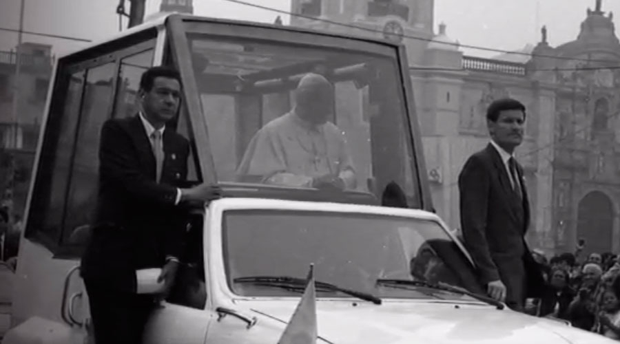 El secreto del papamóvil que usó San Juan Pablo II en Perú