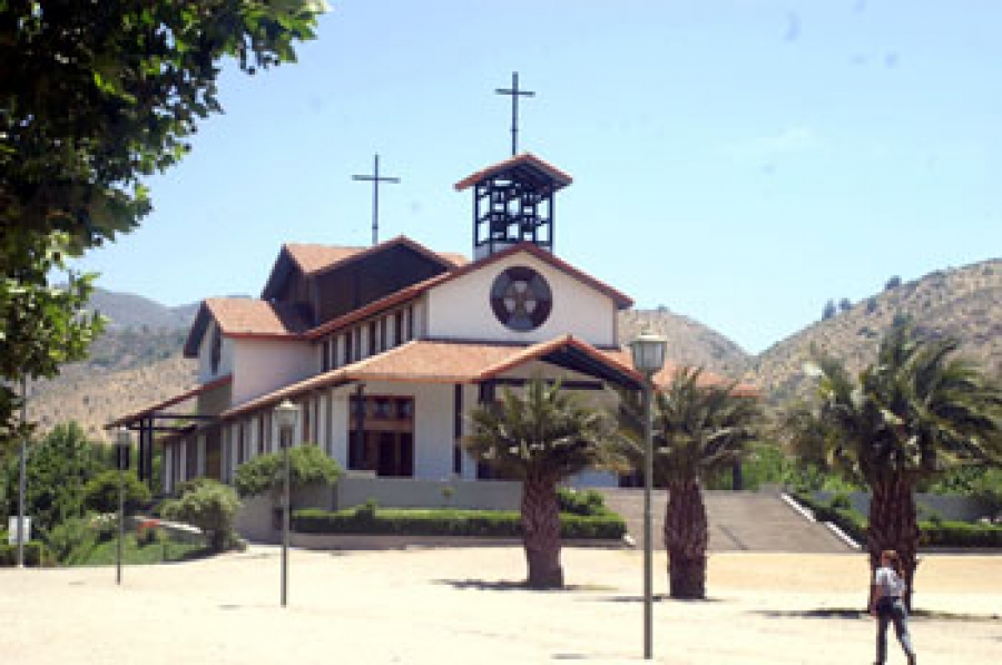 Chile: peregrinación al santuario de santa Teresa de los Andes