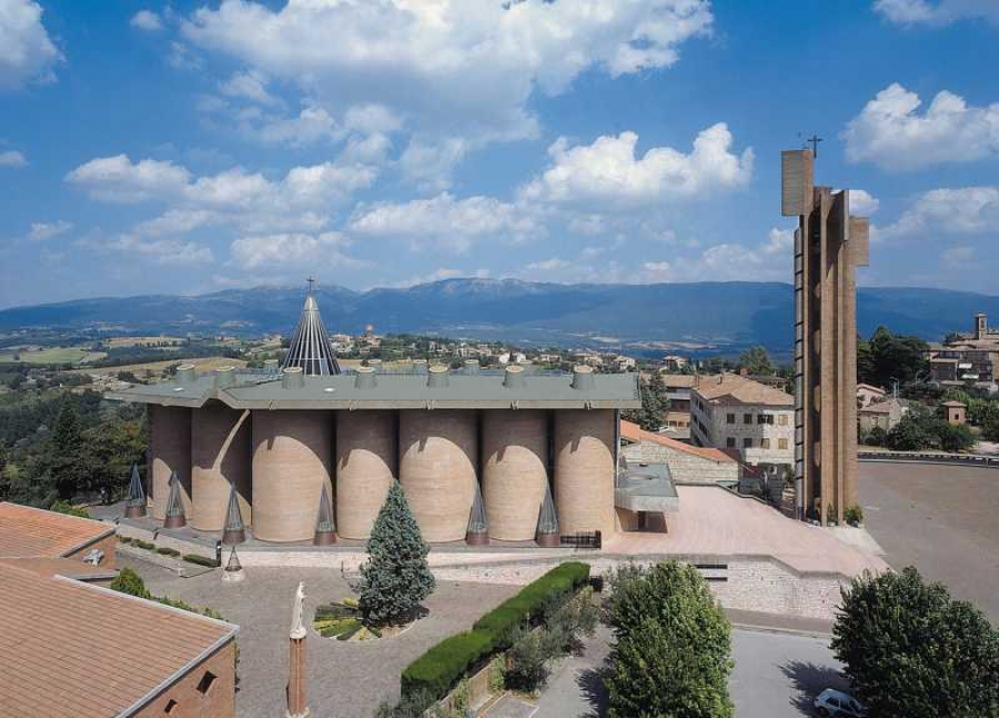 Radio María: congreso mundial en el santuario de Collevalenza