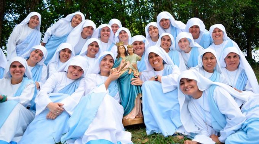 Las monjas «más felices» de Colombia le cantan a Dios