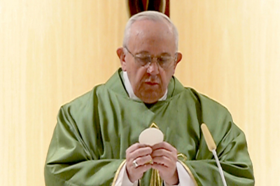 Francisco en Santa Marta: Tenemos ADN de hijos a imagen del Padre