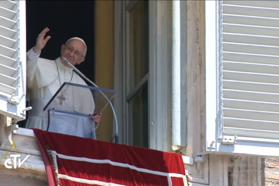 Sichuan, Lituania, Ucrania, Bielorusia: Palabras del Papa después del Ángelus