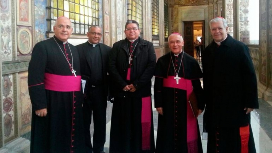 El Santo Padre pide a la cúpula episcopal venezolana incentivar el diálogo en el país