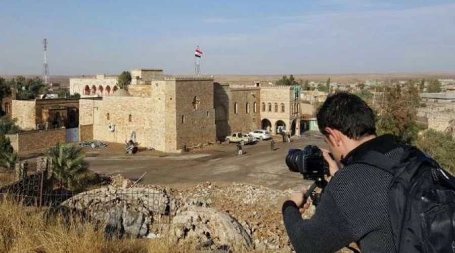 En Irak la necesidad hace que los sacerdotes se conviertan en ingenieros