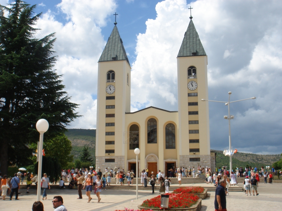 ¿Un Administrador Apostólico Especial para Medjugorje? Vaticano responde