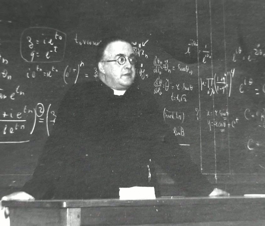 Un sacerdote católico fue quien propuso la teoría del Big Bang