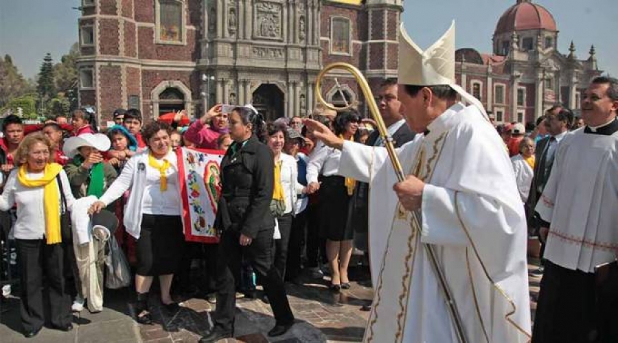 En basílica de Guadalupe, arzobispo de México pide que Constitución proteja la vida